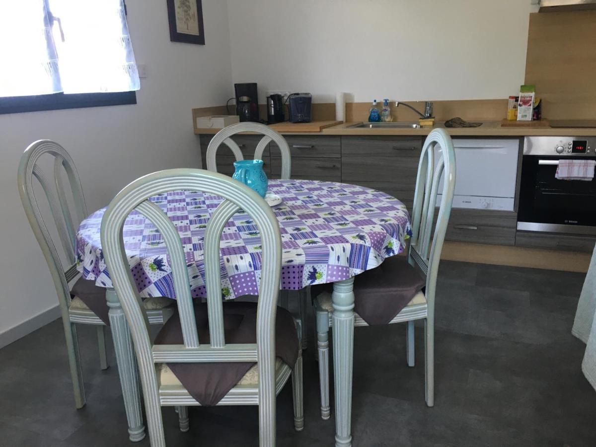 Appartement T2 indépendant dans maison Pugny-Chatenod Extérieur photo