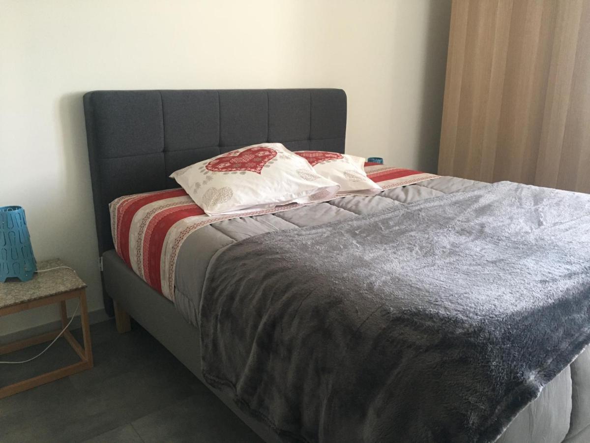 Appartement T2 indépendant dans maison Pugny-Chatenod Extérieur photo
