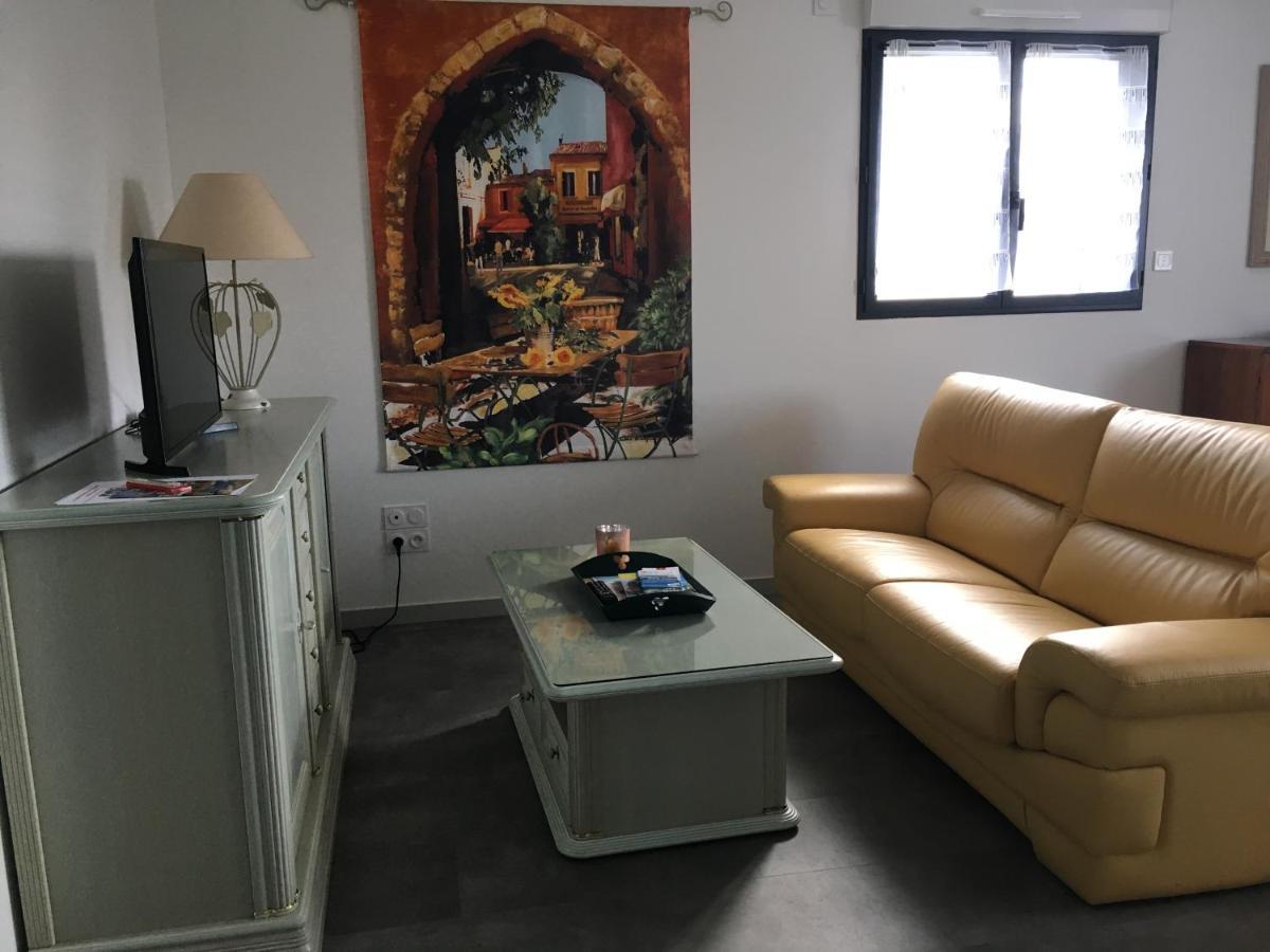 Appartement T2 indépendant dans maison Pugny-Chatenod Extérieur photo